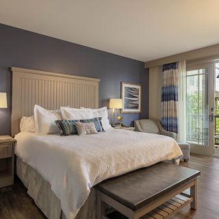 Bedroom Suite at the Chautauqua Harbor Hotel